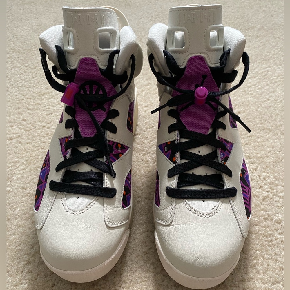 Nike Air Jordan 6 Retro Quai 54 Size 10 CZ4152-101 Purple White 2020